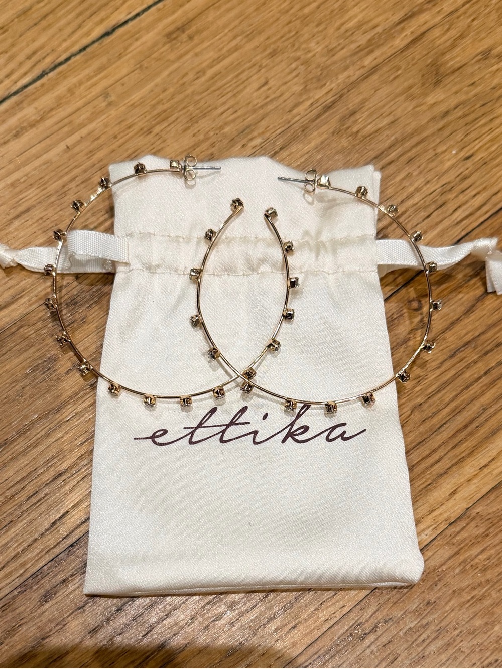 Ettika Rhinestone Hoop Earrings